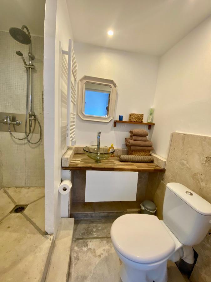 Auberge De La Croix Du Pape Эз Экстерьер фото